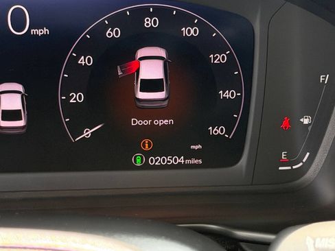 Used 2025 Honda Accord SE image 19