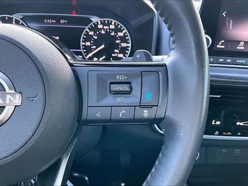 Certified 2023 Nissan Rogue SL image 24