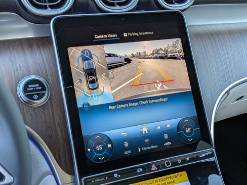 Used 2026 Mercedes-Benz GLC 300 4MATIC image 25