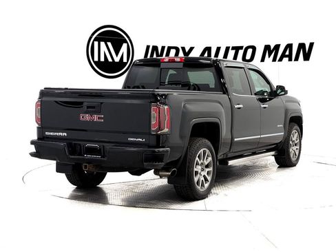 Used 2017 GMC Sierra 1500 Denali image 4