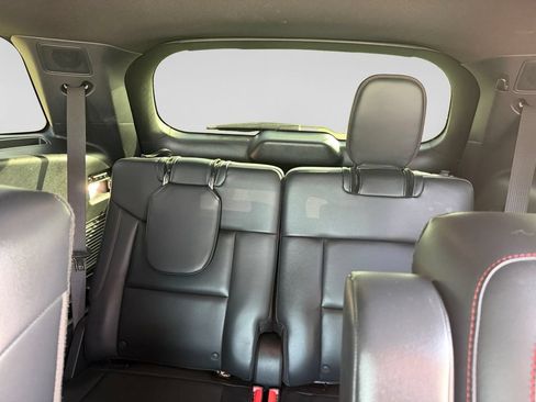 Used 2025 Ford Explorer ST-Line w/ Premium Package RWD image 25