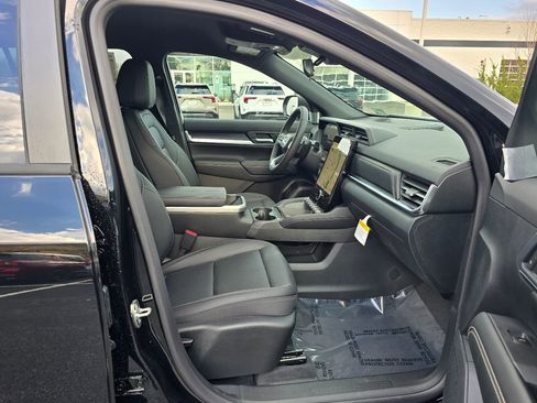 New 2026 GMC Terrain Elevation w/ Elevation Premium Package AWD/4WD image 33