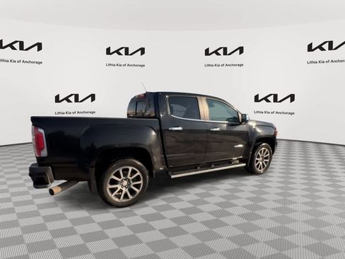 Used 2019 GMC Canyon Denali image 9