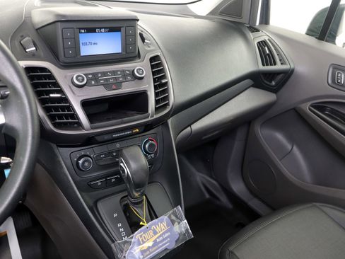 Used 2020 Ford Transit Connect XL image 25