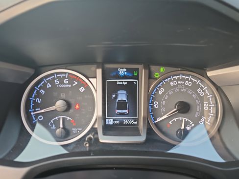 Used 2023 Toyota Tacoma SR5 image 18