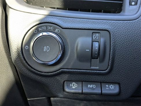 Used 2018 Buick Envision Premium w/ Driver Confidence Package image 26