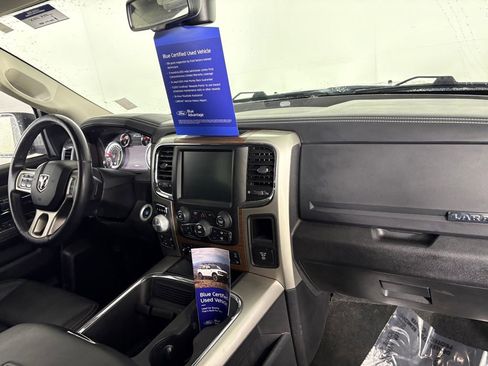 Used 2017 RAM 1500 Laramie w/ Convenience Group AWD/4WD image 35
