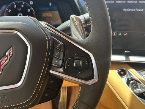 Certified 2023 Chevrolet Corvette Stingray Premium Conv w/ Z51 Performance Package RWD image 23