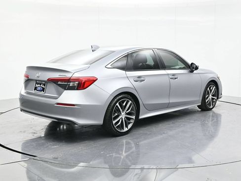 Used 2023 Honda Civic Touring image 5