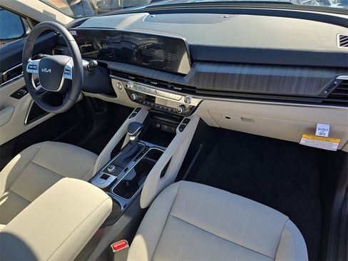 New 2025 Kia Telluride EX image 14