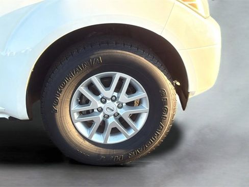 Used 2016 Nissan Frontier SV w/ SV Value Truck Package image 24