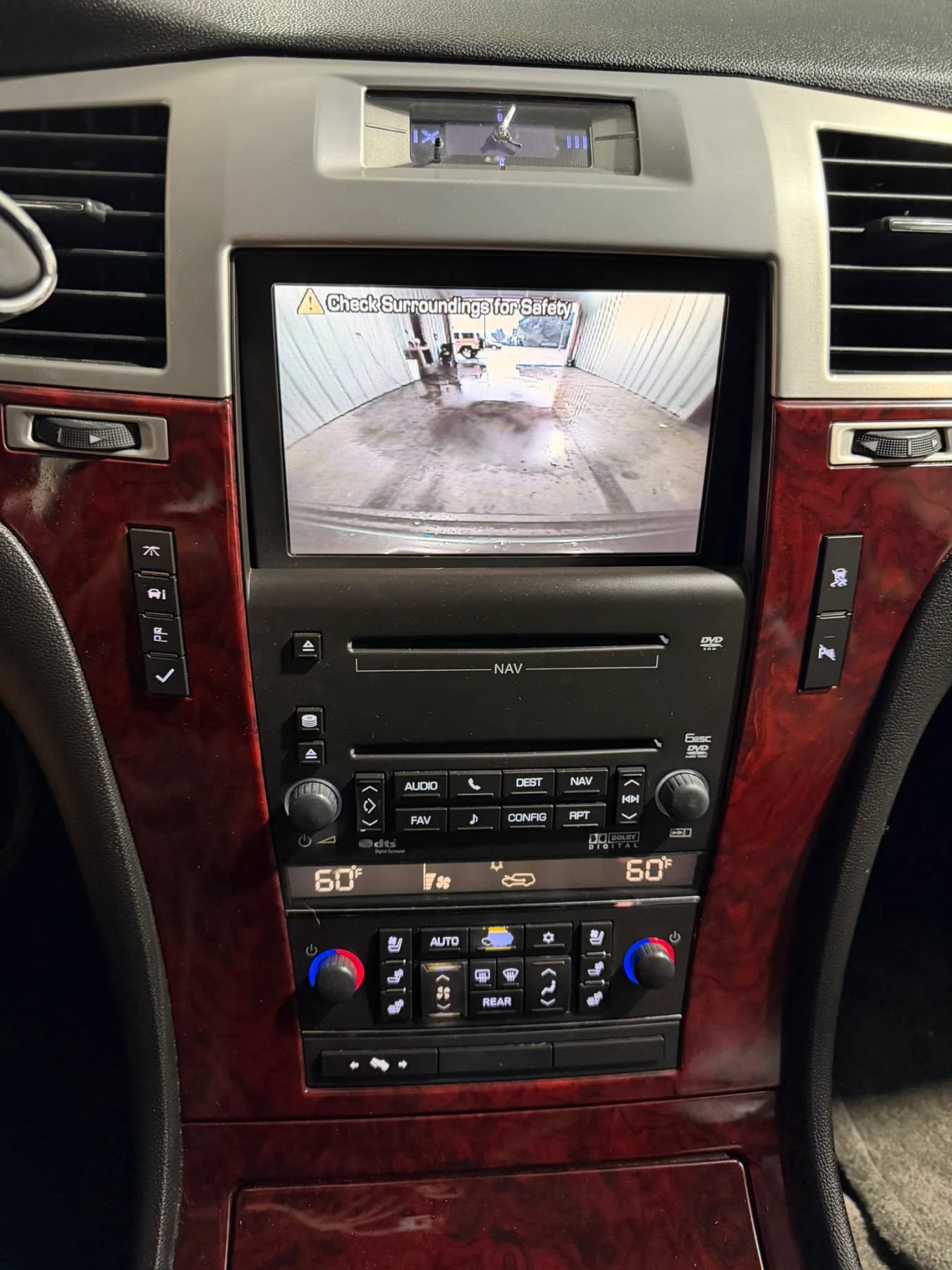Used 2009 Cadillac Escalade 2WD image 34