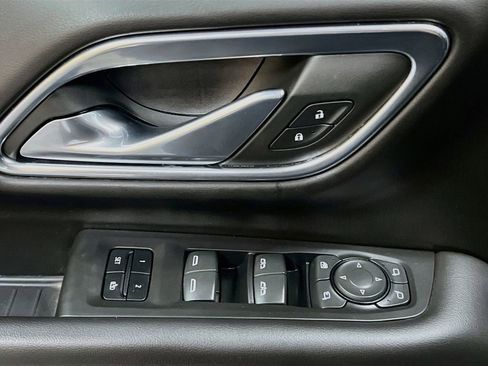 Used 2023 Chevrolet Tahoe RST w/ Luxury Package image 18