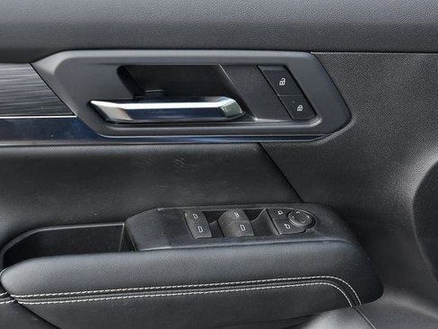 New 2025 GMC Terrain Elevation w/ Black Edition image 11