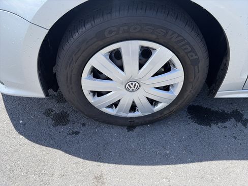 Used 2016 Volkswagen Jetta S FWD image 9