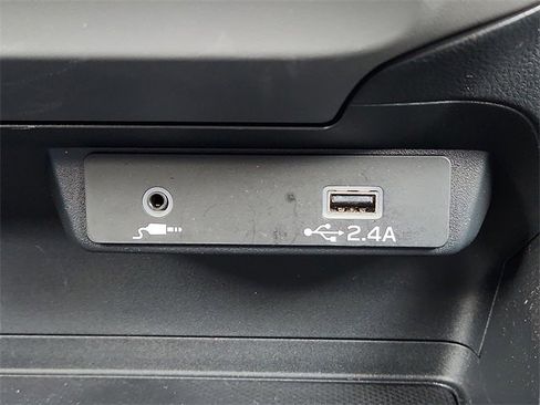 Certified 2024 Subaru Crosstrek 2.0i image 19