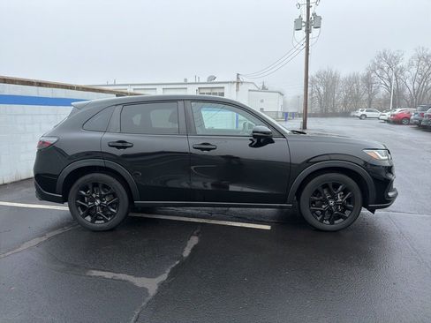 Certified 2023 Honda HR-V Sport image 6