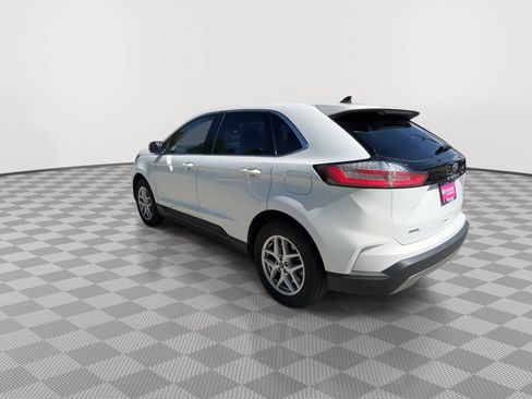 Used 2024 Ford Edge SEL AWD/4WD image 6