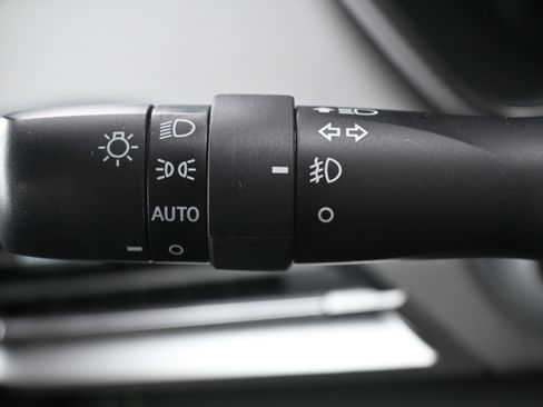 Certified 2025 Subaru Outback Onyx Edition image 28