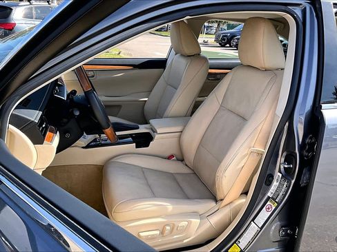 Used 2014 Lexus ES 300h Hybrid image 6