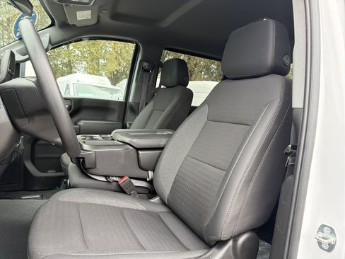 Used 2024 Chevrolet Silverado 2500 Custom w/ Custom Convenience Package image 25