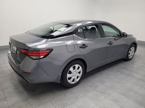 Used 2025 Nissan Sentra S FWD image 10