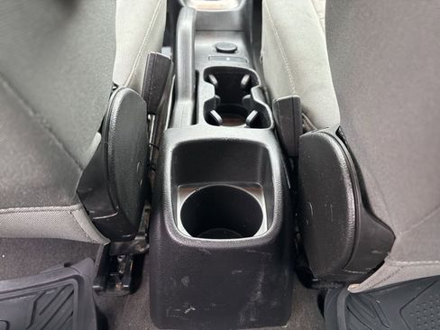Used 2016 Chevrolet Sonic LS FWD image 29