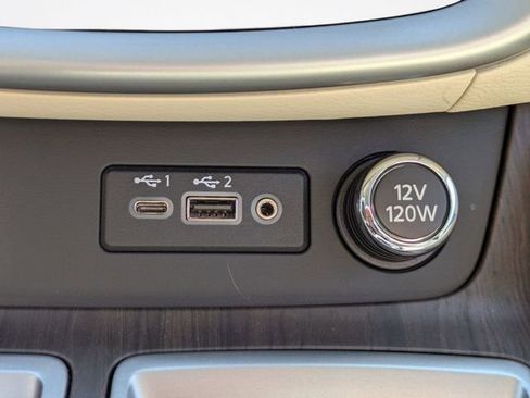 Used 2020 Nissan Murano Platinum w/ Cargo Package image 25