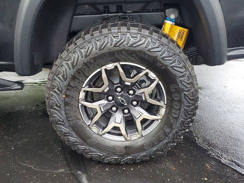 New 2025 Chevrolet Colorado ZR2 w/ Technology Package image 5