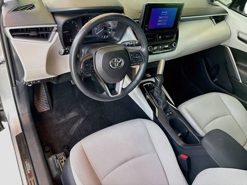 Certified 2023 Toyota Corolla Cross LE w/ Black Badges Package (TMS) FWD image 9