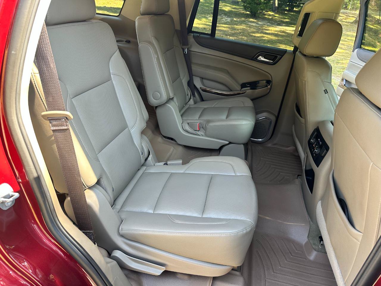 Used 2019 GMC Yukon SLT w/ Open Road Package RWD image 27