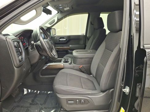 Used 2022 Chevrolet Silverado 1500 RST AWD/4WD image 11