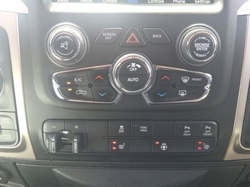 Used 2018 RAM 1500 Big Horn AWD/4WD image 26