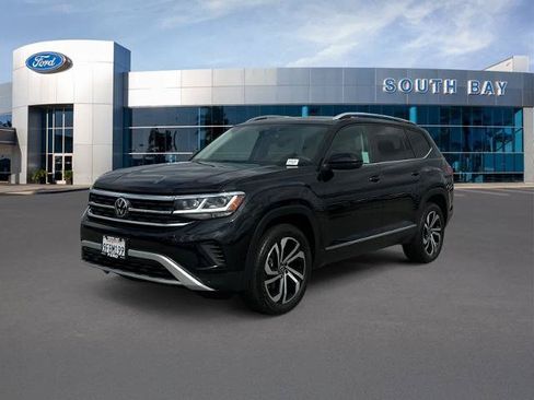 Used 2023 Volkswagen Atlas SEL AWD/4WD image 1