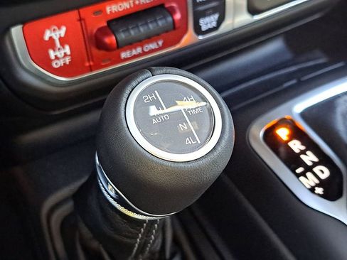 New 2026 Jeep Gladiator Rubicon image 12