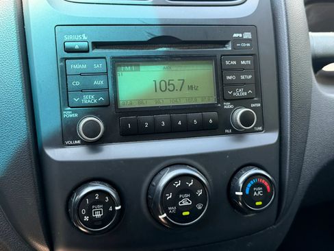 Used 2010 Kia Sportage LX FWD image 23