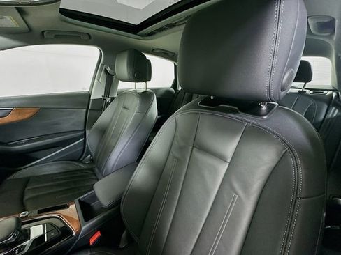 Used 2023 Audi A4 2.0T Premium w/ Convenience Package image 20