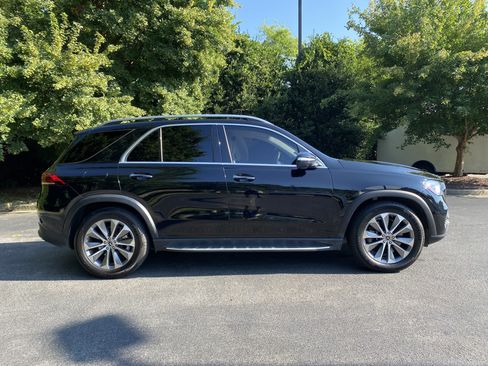 Used 2020 Mercedes-Benz GLE 450 4MATIC image 11