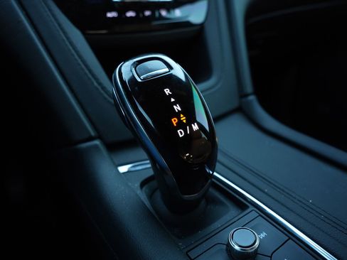 Certified 2023 Cadillac XT5 Premium Luxury w/ Technology Package image 14