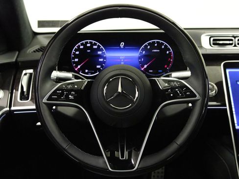 New 2026 Mercedes-Benz S 580 4MATIC Sedan image 9