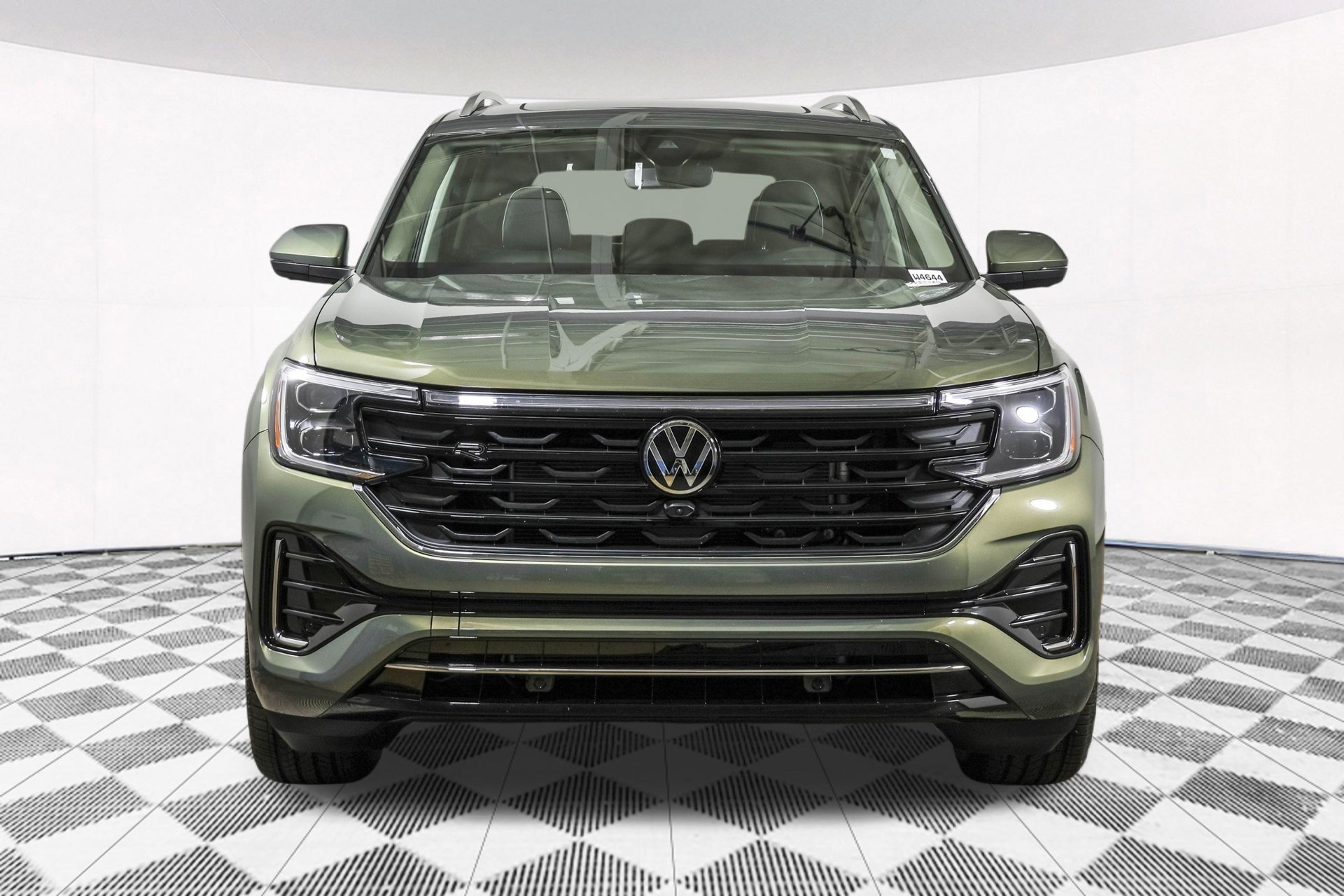 New 2026 Volkswagen Atlas SEL Premium R-Line AWD/4WD image 8