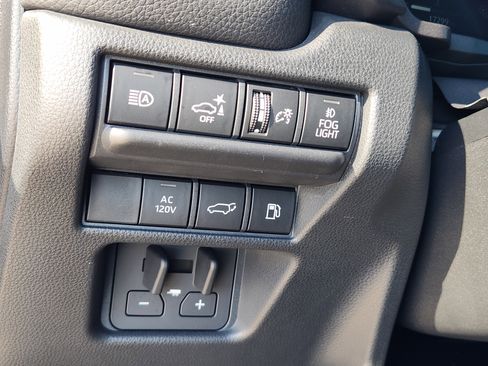 Used 2024 Toyota Land Cruiser image 24