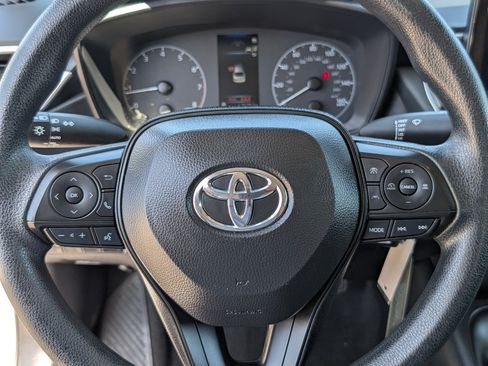 Used 2024 Toyota Corolla LE FWD image 18