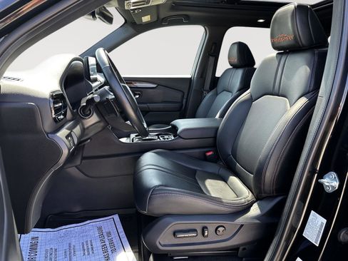 Certified 2024 Honda Pilot TrailSport image 7