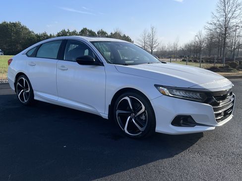 Certified 2021 Honda Accord Sport image 2