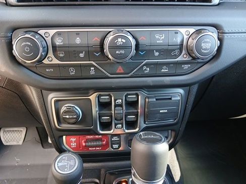 New 2026 Jeep Gladiator Rubicon image 41