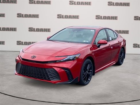 New 2026 Toyota Camry SE image 1