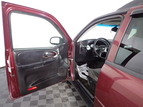 Used 2005 Chevrolet TrailBlazer EXT LT image 15
