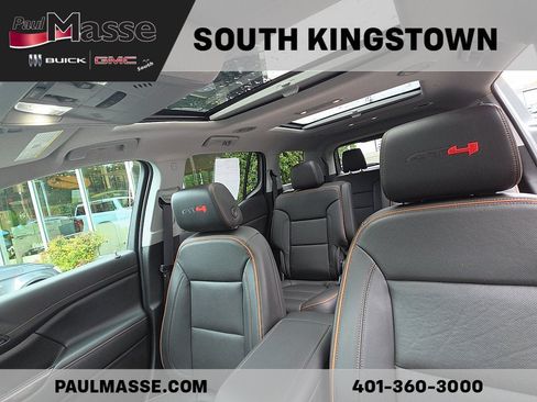 Used 2023 GMC Acadia AT4 w/ Technology Package AWD/4WD image 24