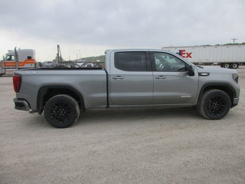 New 2026 GMC Sierra 1500 Elevation w/ Elevation Premium Package AWD/4WD image 3